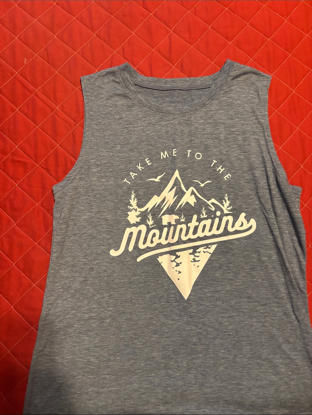 Women’s Gray Sleeveless 'Mountains' Graphic Tank Top
